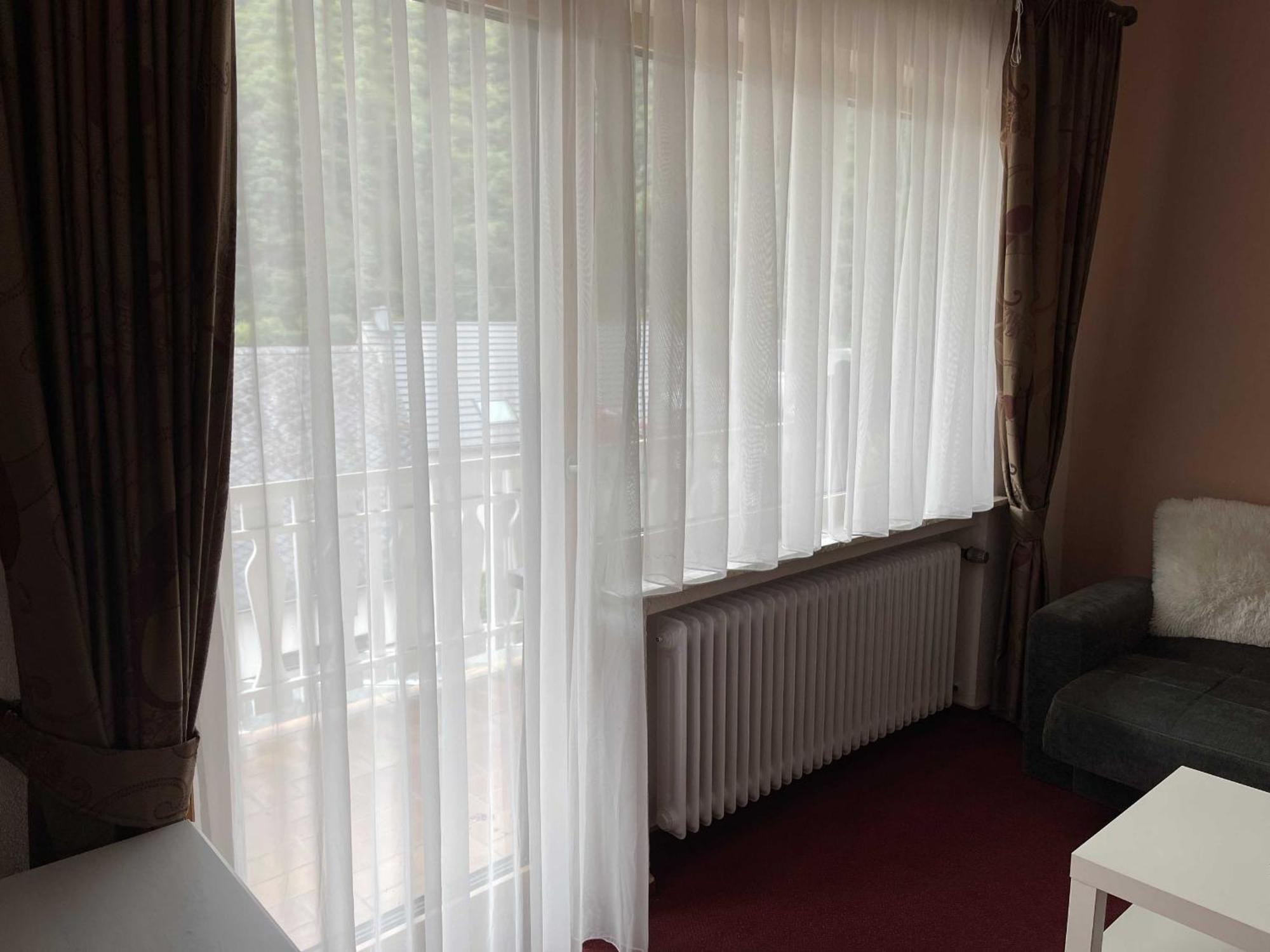 Hotel Zur Mosel Minheim 外观 照片