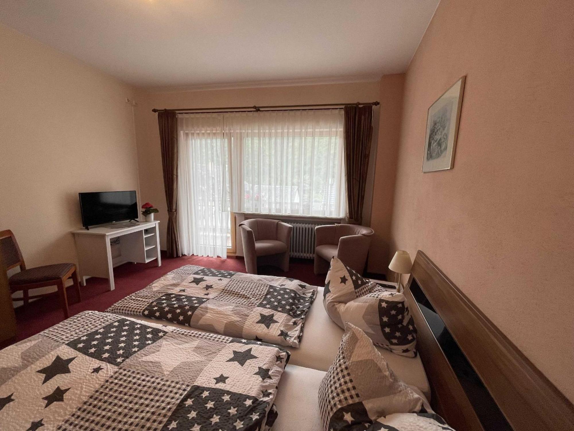 Hotel Zur Mosel Minheim 外观 照片