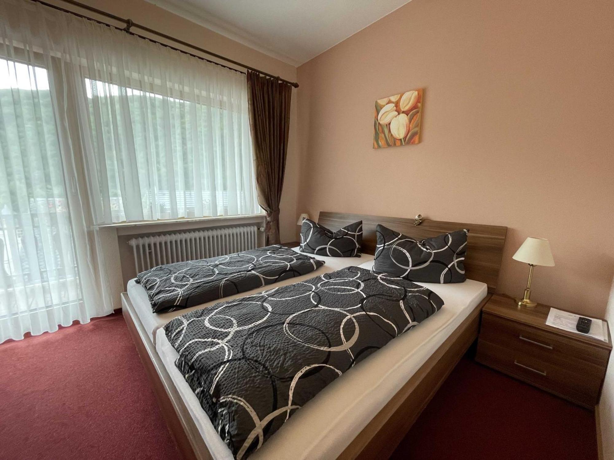Hotel Zur Mosel Minheim 外观 照片